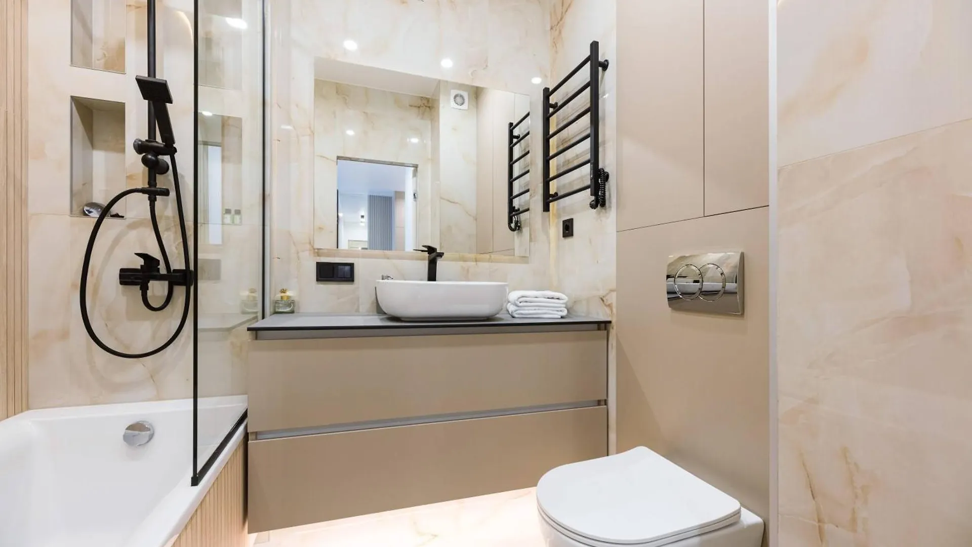 Nyvky Like Home - Файна Таун - Квартира 116 Kyiv Aparthotel